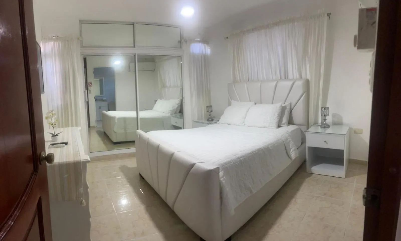 Casa De Tres Habitaciones Con Piscina Λα Ρομάνα Σπίτι διακοπών